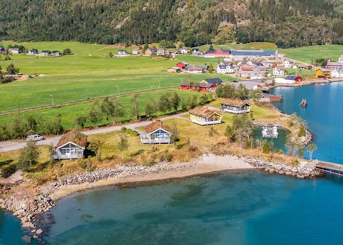 Awesome Home In Fjaerland
