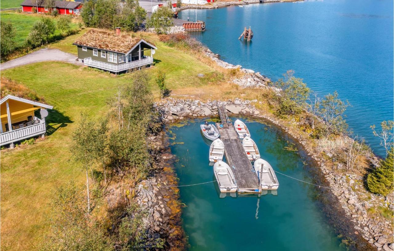 Awesome In Ferienhaus Fjærland